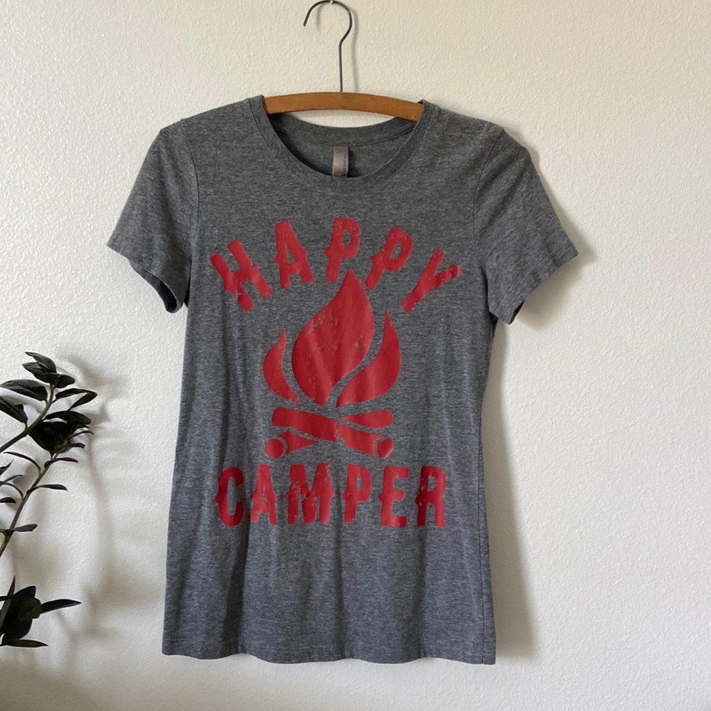 “Happy Camper” Tee Shirt (Medium, Gray)